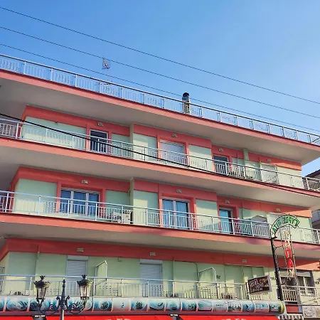 Apartment Dafni